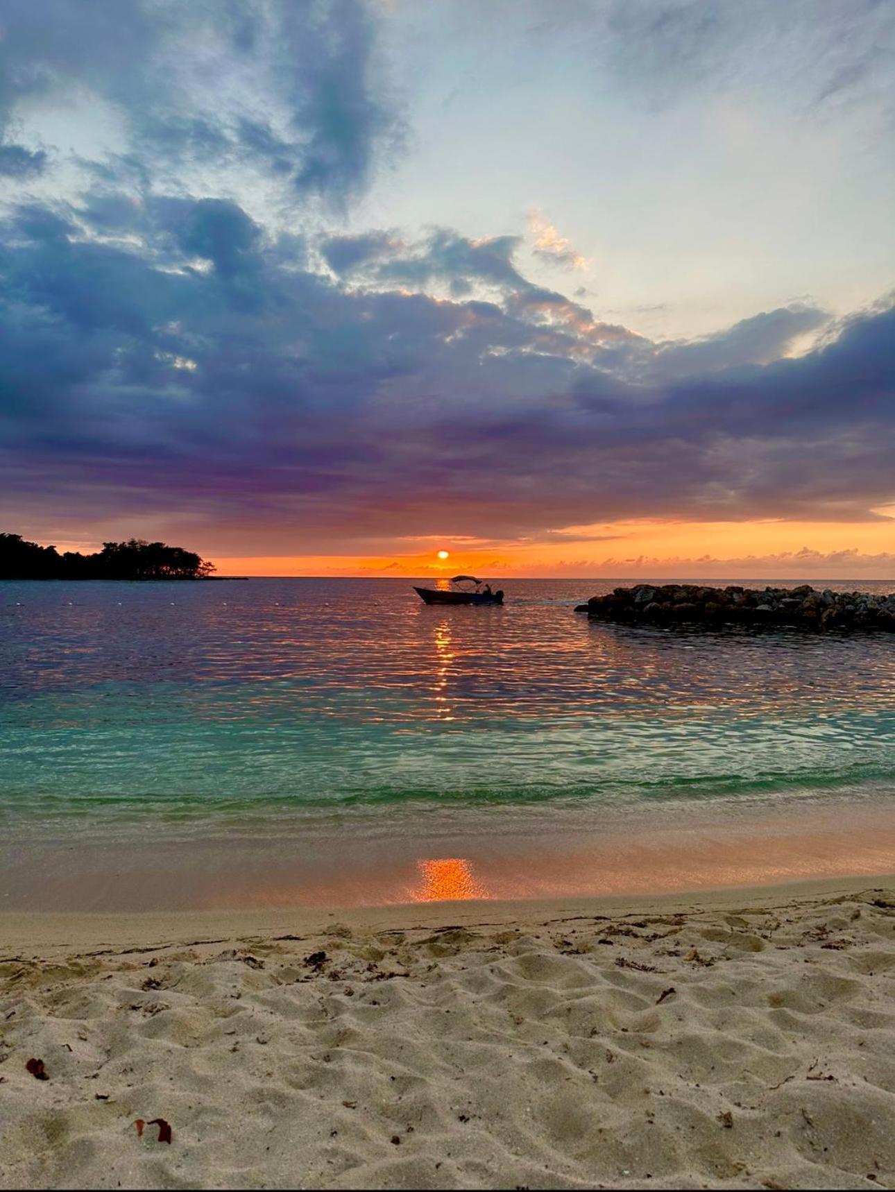 Stunning 2 Bedroom House At Point Village Negril Zewnętrze zdjęcie